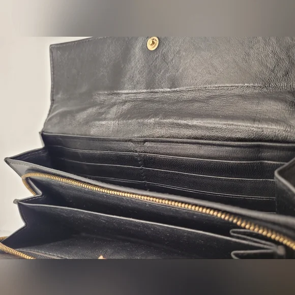 Bottega Veneta Women's Black LeatherLong Wallet
